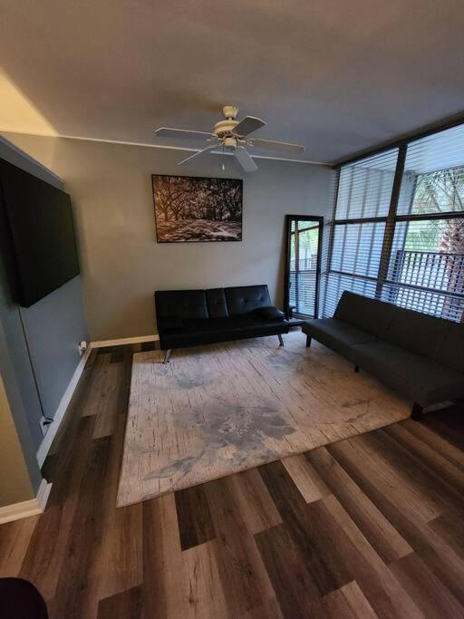 Blue Shark *W7* @ Montrose 1Br Private King Loft Apartment Houston Ngoại thất bức ảnh