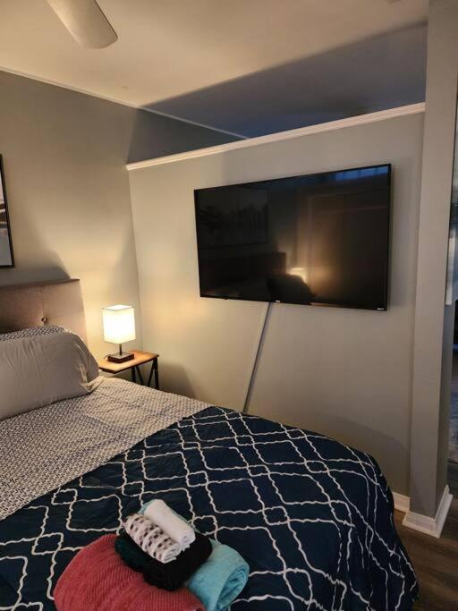 Blue Shark *W7* @ Montrose 1Br Private King Loft Apartment Houston Ngoại thất bức ảnh